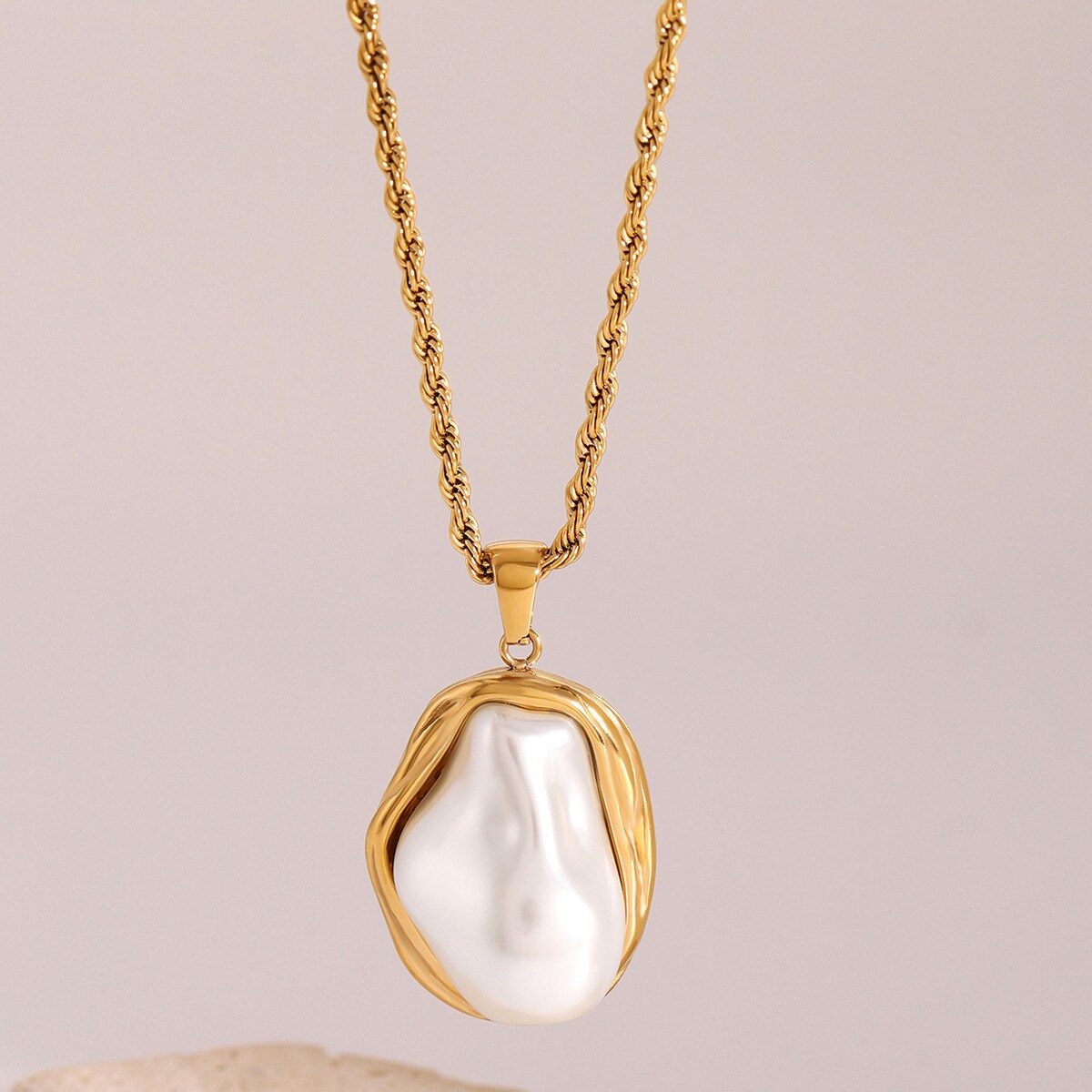 1 Piece Classic Series Elegant Geometric Stainless Steel 18K Gold Plated Shell Women's Pendant Necklaces h5 